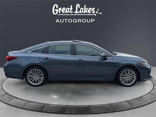 2022 Toyota Avalon Limited