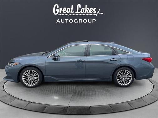 2022 Toyota Avalon Limited