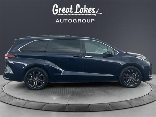 2024 Toyota Sienna XSE