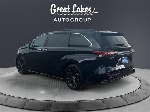 2024 Toyota Sienna XSE