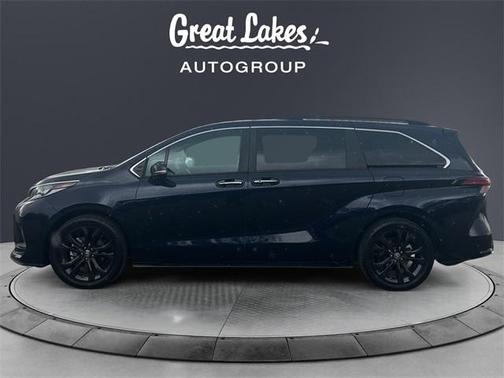 2024 Toyota Sienna XSE