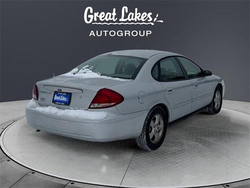 2006 Ford Taurus SE