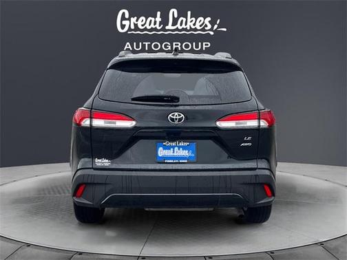 2024 Toyota Corolla Cross LE