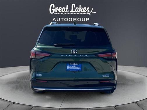 2021 Toyota Sienna Limited