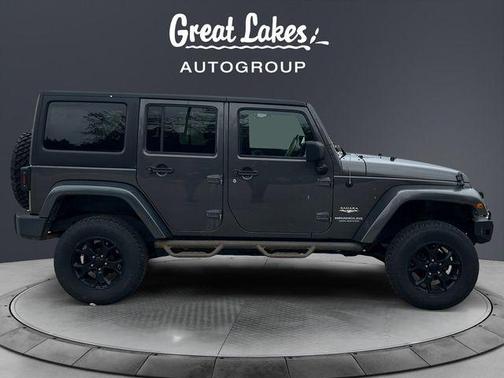 Granite Crystal Clearcoat Metallic 2014 Jeep Wrangler Unlimited Sahara