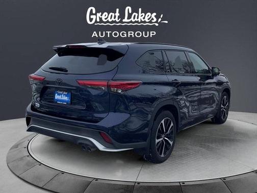 2022 Toyota Highlander XSE