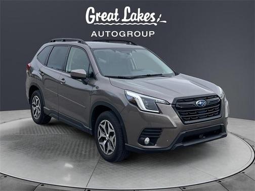 2023 Subaru Forester Premium