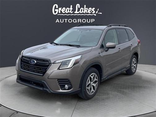 2023 Subaru Forester Premium