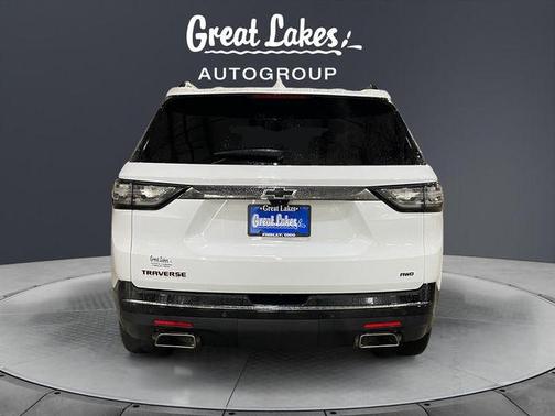 Summit White 2018 Chevrolet Traverse Premier