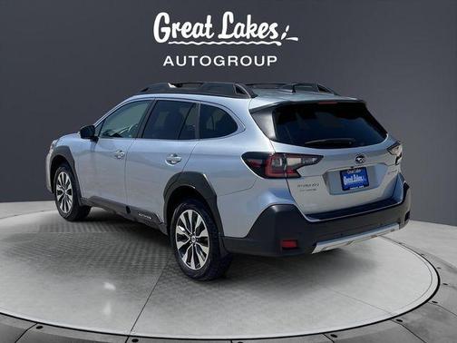 Ice Silver Metallic 2024 Subaru Outback Limited
