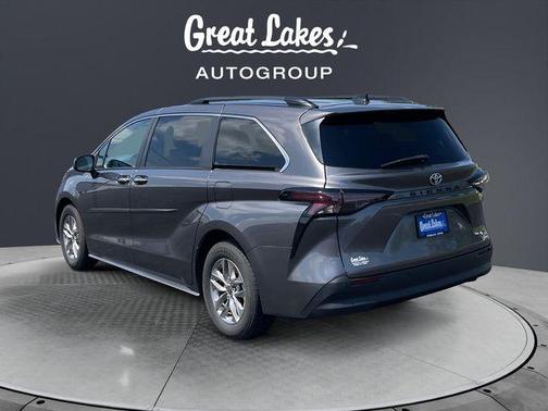 Cement 2023 Toyota Sienna XLE
