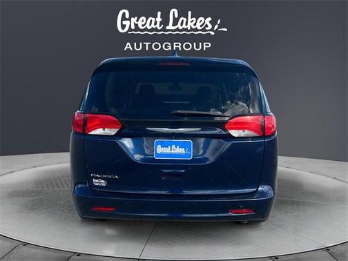 2017 Chrysler Pacifica Touring
