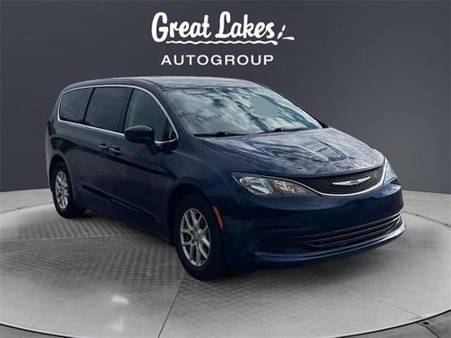 2017 Chrysler Pacifica Touring
