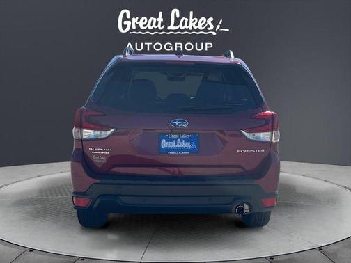 Crimson Red Pearl 2022 Subaru Forester Limited