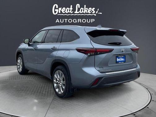 2024 Toyota Highlander Hybrid Limited