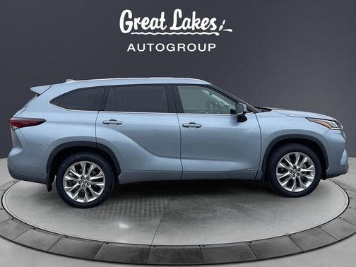 2024 Toyota Highlander Hybrid Limited