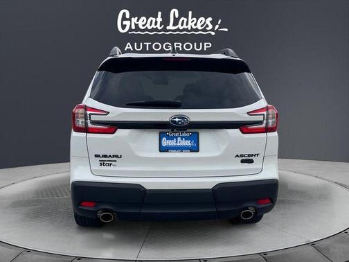 Crystal White Pearl 2024 Subaru Ascent Onyx Edition