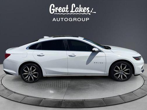 Summit White 2016 Chevrolet Malibu 1LT