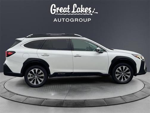 2023 Subaru Outback Touring XT