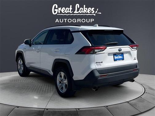 2021 Toyota RAV4 Hybrid XLE