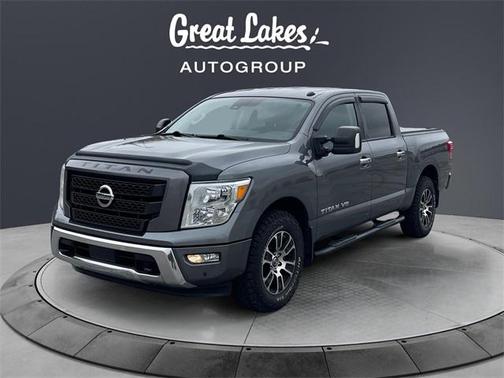 2020 Nissan Titan SL