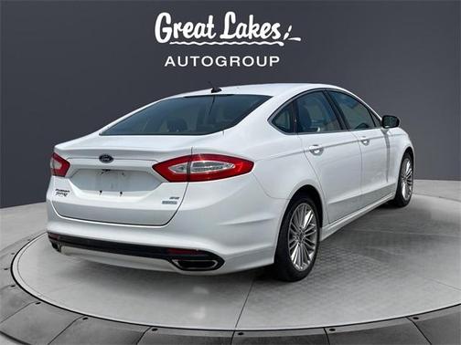 2015 Ford Fusion SE