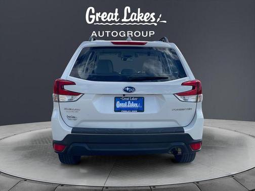 Crystal White Pearl 2020 Subaru Forester
