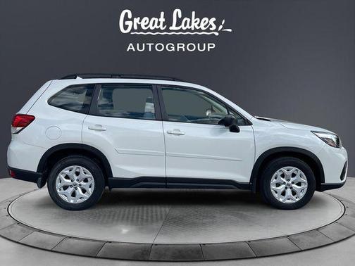 Crystal White Pearl 2020 Subaru Forester