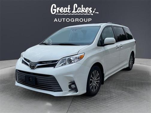 2019 Toyota Sienna Limited Premium