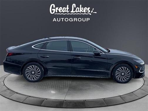 2023 Hyundai SONATA Hybrid Limited