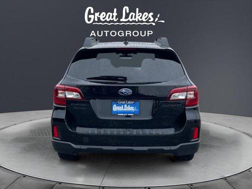 Crystal Black Silica 2017 Subaru Outback 2.5i Premium