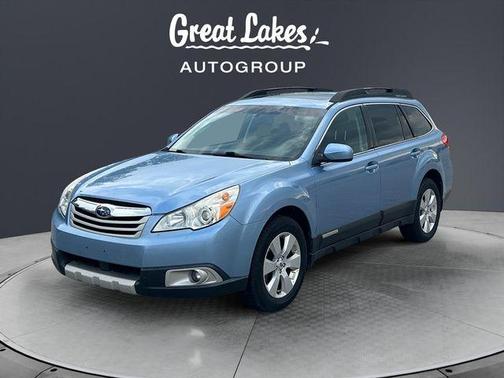 Sky Blue Metallic 2011 Subaru Outback 2.5i