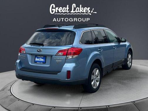 Sky Blue Metallic 2011 Subaru Outback 2.5i