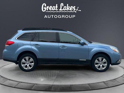 Sky Blue Metallic 2011 Subaru Outback 2.5i