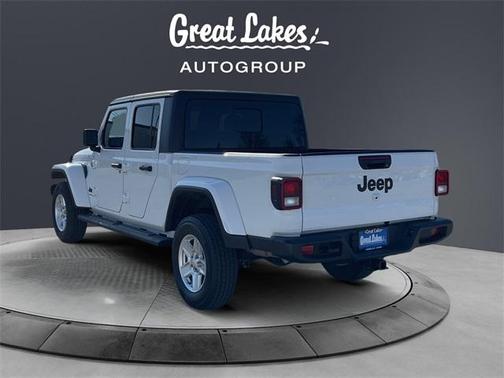 2023 Jeep Gladiator Sport