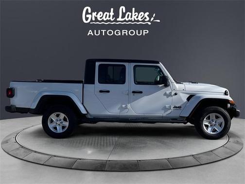 2023 Jeep Gladiator Sport