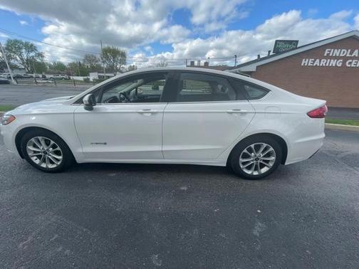 2019 Ford Fusion Hybrid SE