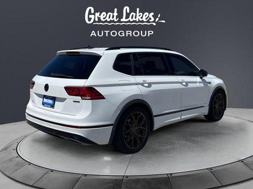 Pure White 2021 Volkswagen Tiguan 2.0T SE R-Line Black