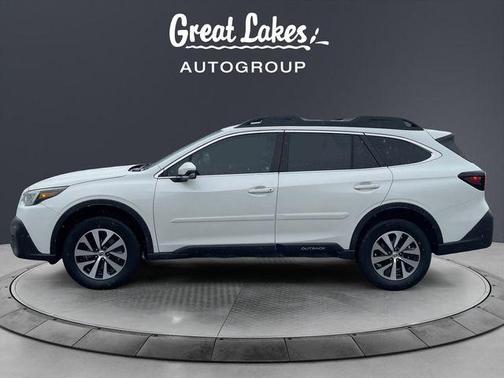 Crystal White Pearl 2020 Subaru Outback Premium