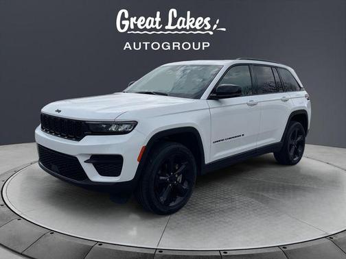 2024 Jeep Grand Cherokee Laredo
