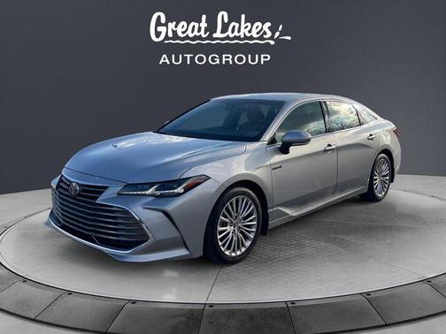 2019 Toyota Avalon Hybrid 