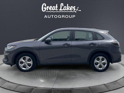 Modern Steel Metallic 2024 Honda HR-V LX