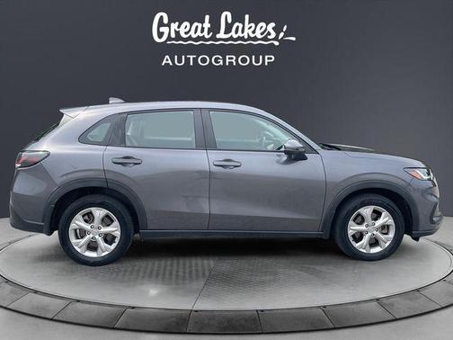 Modern Steel Metallic 2024 Honda HR-V LX