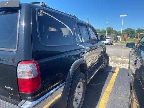 1998 Toyota 4Runner SR5