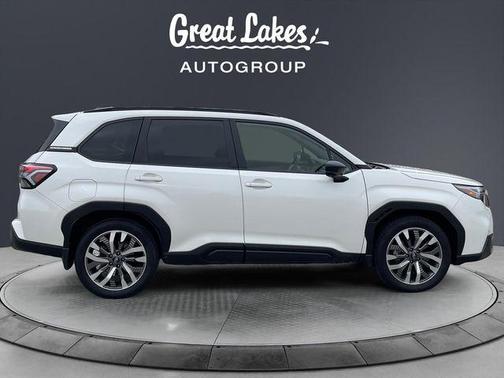 Crystal White Pearl 2025 Subaru Forester Touring