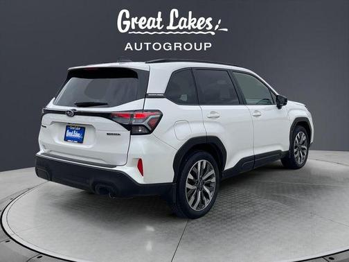 Crystal White Pearl 2025 Subaru Forester Touring