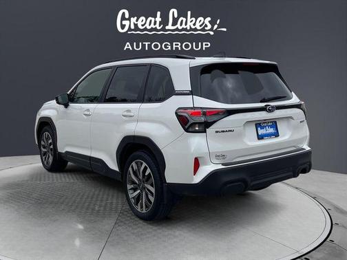 Crystal White Pearl 2025 Subaru Forester Touring