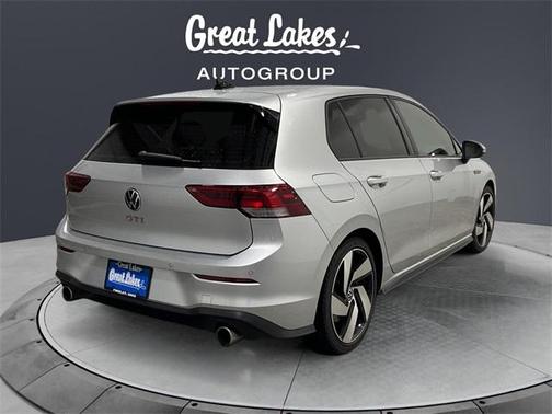 2023 Volkswagen Golf GTI 2.0T SE