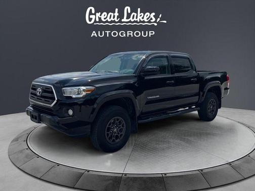 Black 2017 Toyota Tacoma SR5
