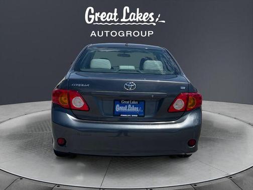 Magnetic Gray Metallic 2009 Toyota Corolla LE